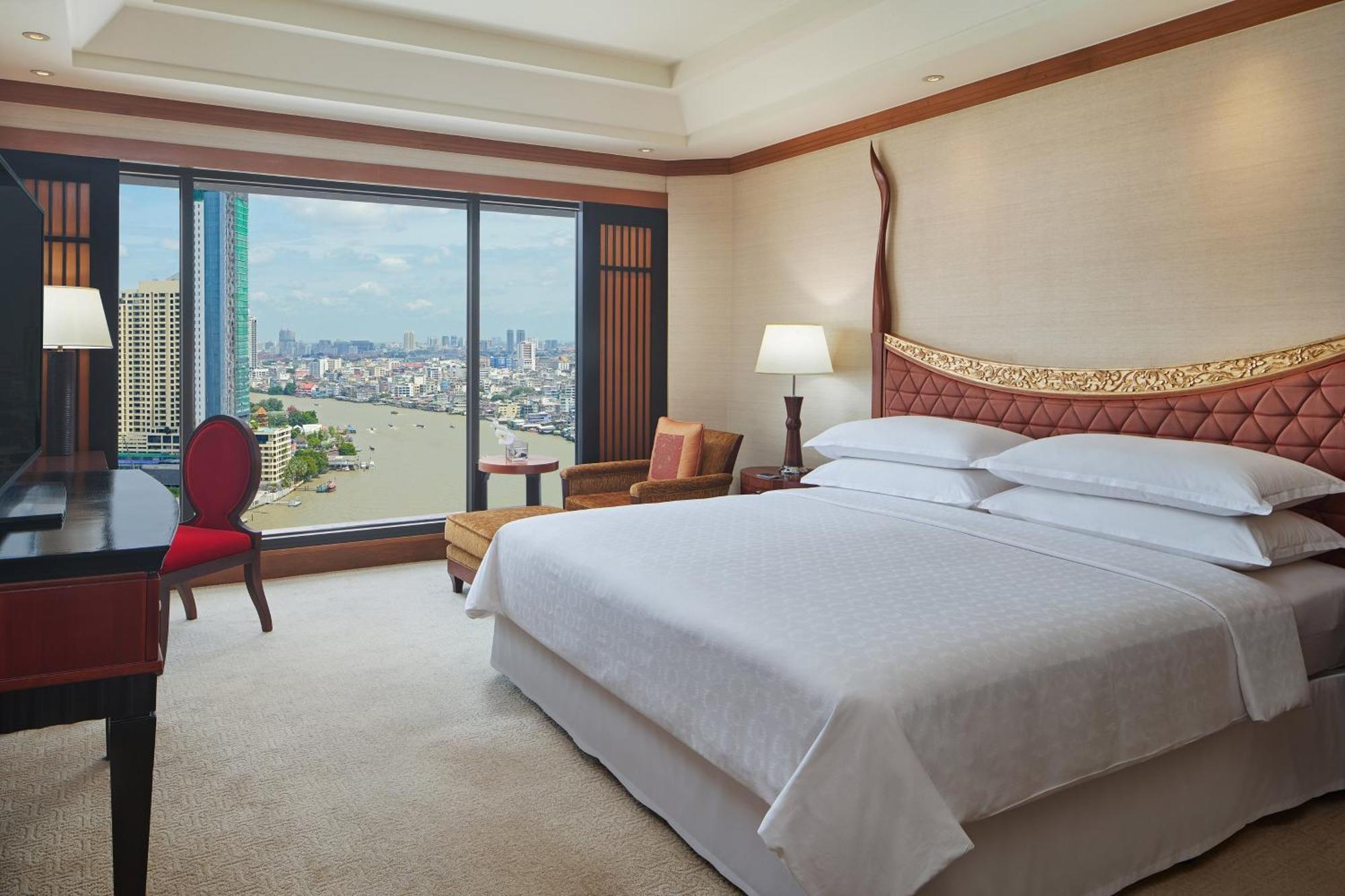 Royal Orchid Sheraton Hotel And Towers Bangkok Bagian luar foto
